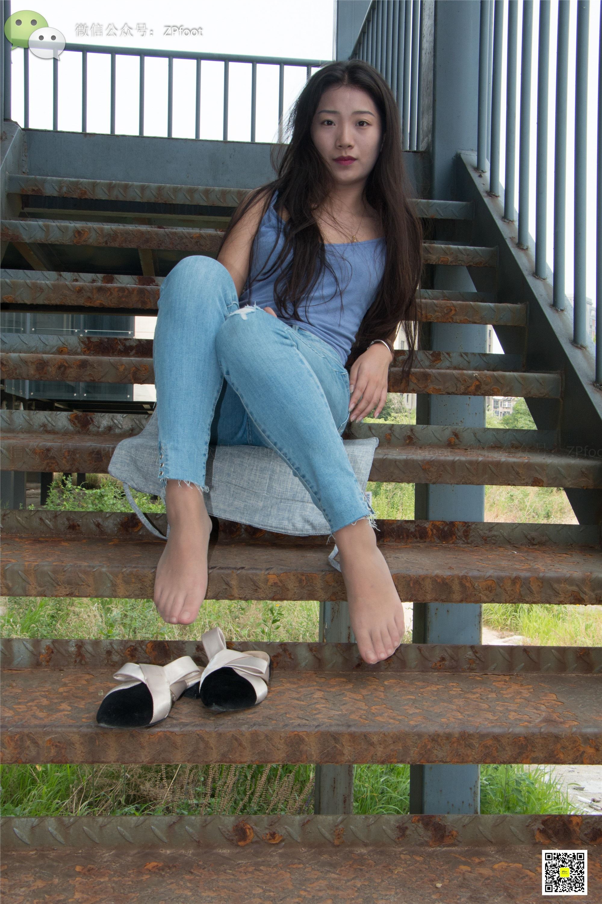 LSS山茶摄影 NO.010 芍药的短丝裸足